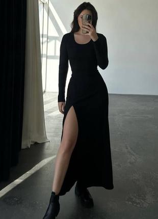 Платье длинное с разрезом черная мягко беж