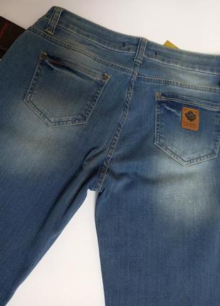 Женские светлые джинсы dsquared2 фото