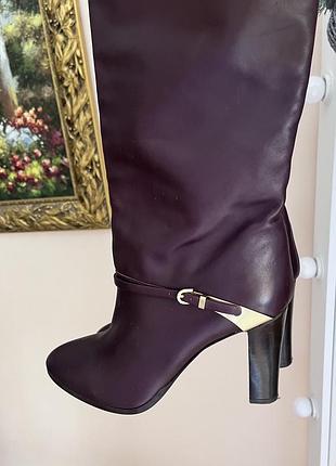 Брендовые кожаные сапоги