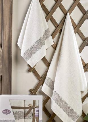 Набір якісних махрових рушників туреччина3 фото