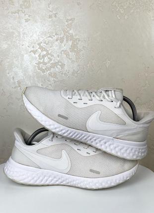 Оригінальні кросівки nike revolution 5 розмір 44 устілка 28