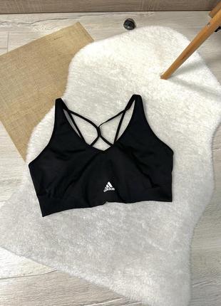 Спортивный топ от adidas1 фото