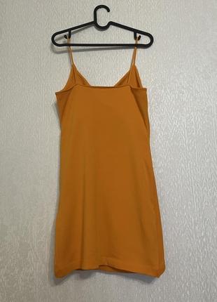 Zara платье мини оранжевое на бретелях со сборками по бокам р. m8 фото