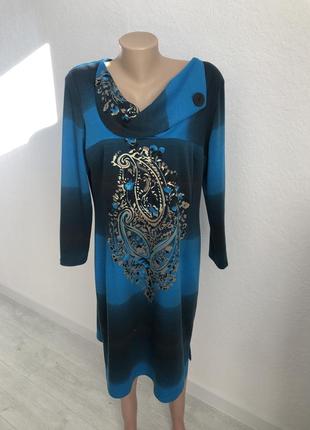 Женское платье 48-50 р синего цвета