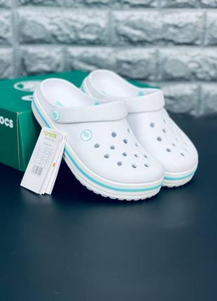 Женские шлепанцы crocs белые шлепанцы кроксы