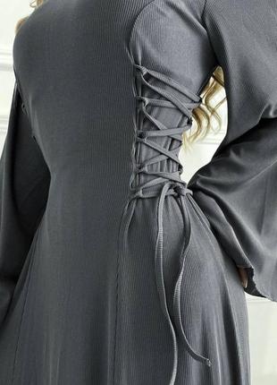 Вечернее длинное платье макси в рубчик в корсетном стиле на завязках🖤2 фото