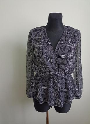 Базовая блуза женская с орнаментом