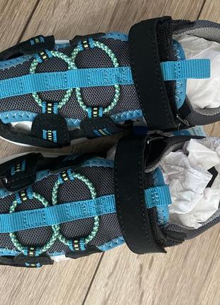 Сандалі на широку ногу2 фото