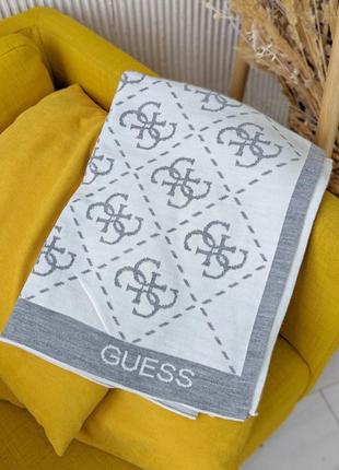 Двусторонний шарф guess теплый