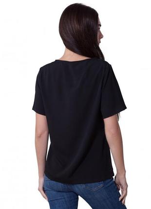 Женская легкая блузка черная с кружевной вставкой2 фото
