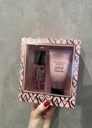 Набор victoria secret velvet petals