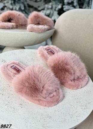 Пудра рожеві жіночі пухнасті капці тапочки пухнасті шльопки шльопанці6 фото
