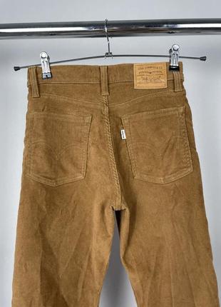 Вельвтові штани джинси брюки levi’s premium wedgie straight  оригінал