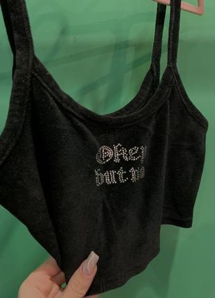 Топ на бретельках