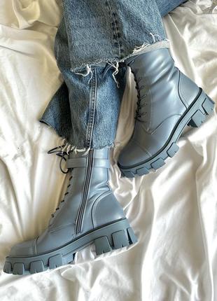 Стильные женские массивные ботинки с кармашками boyfriend boots blue серо-голубые4 фото