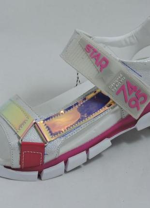 Сандалії жіночі шкіряні