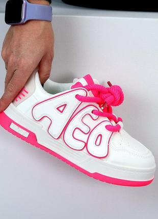 Спортивные женские кроссовки неоновые в белом цвете с розовым, кеды для девушек,...