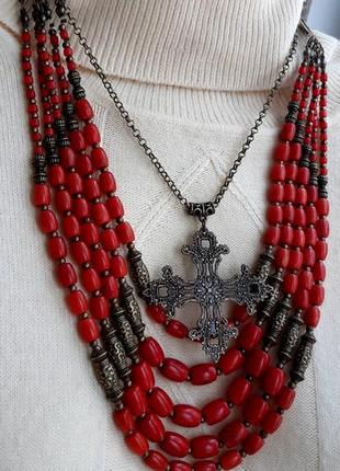 Ожерелье "княже".  кораллы пятирядные