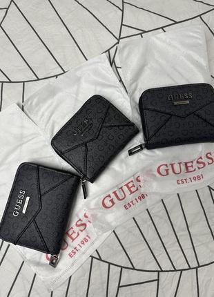 Нові гаманці guess