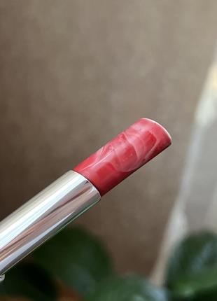 Бальзам для губ givenchy Bag le rose perfecto baume3 фото
