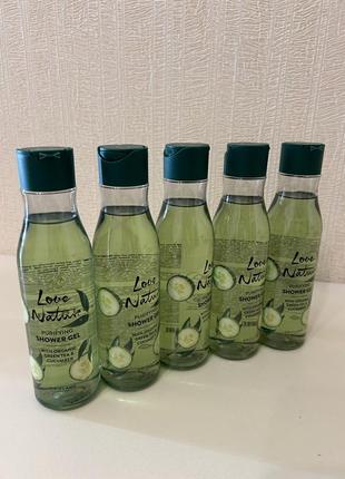 Гелі для душу oriflame