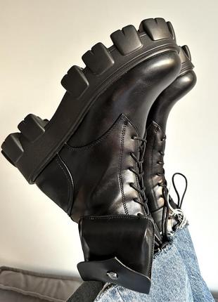 Крутые женские массивные ботинки с карманами boyfriend boots black чёрные4 фото