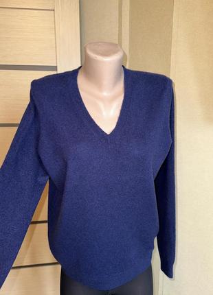 Кашемировый женский синий свитер с v вырезом !новый !3 фото