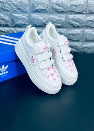 Женские кроссовки adidas белые кожаные кроссовки адидас