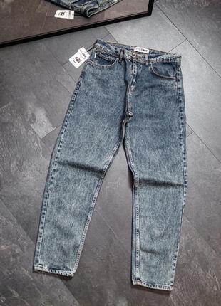 Нова колекція джинсів mom - твоя пара на повсякдення!😍10 фото