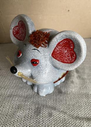 Маленькая копилка фигурка статуэтка «мышка» отличный подарок на день валентина9 фото