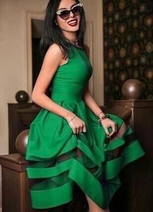 Шикарное зеленое платье миди, l
