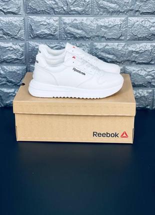 Reebok женские/ подростковые белые кроссовки размеры 36-414 фото