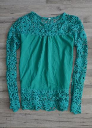 Блузка з мереживом