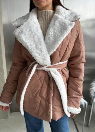 Куртка стеганная с поясом на меху зима7 фото