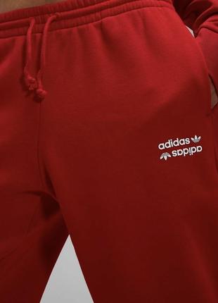Спортивные штаны adidas original2 фото