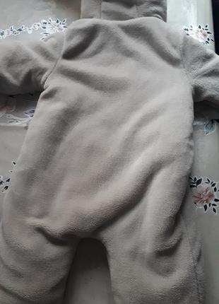 Комбінезон дуже теплий на мороз продаємо бо на нас вже малий