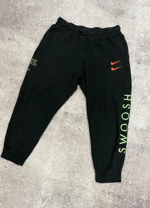 Спортивные штаны nike swoosh2 фото