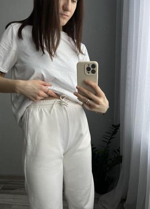 Джогери світлі бежеві молочні білі штани на флісі н&м2 фото