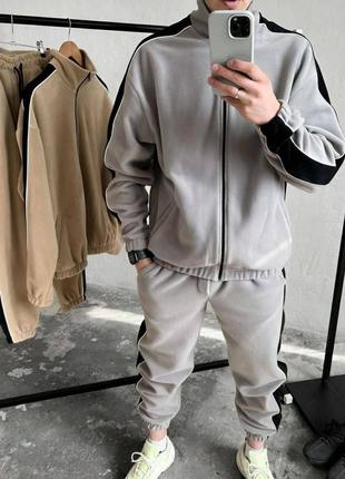 Спортивний костюм