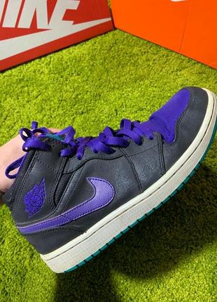 Nike air jordan1 mid grape2 фото