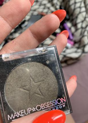 Однушка теней makeup obsession3 фото