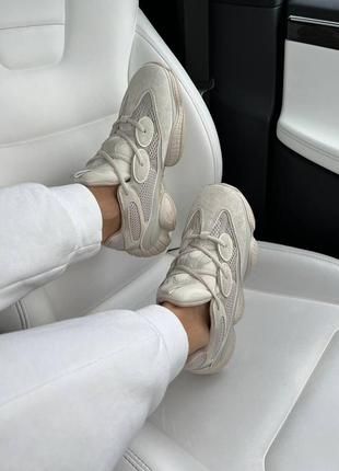 Женские кроссовки adidas yeezy 500 beige бежевого цвета6 фото