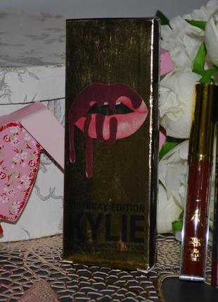 Фирменный набор для губ kylie cosmetics lip kit leo1 фото