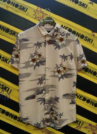 Вискозная тенниска с тропическим принтом деревья,цветы