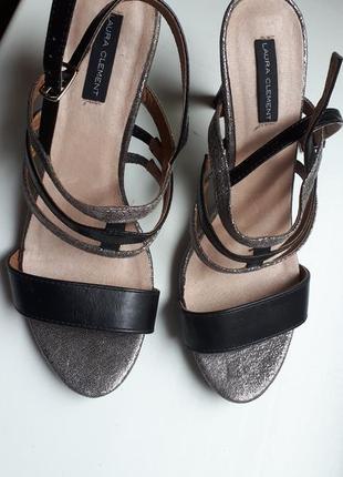 Шикарные босоножки на каблуке laura clement6 фото