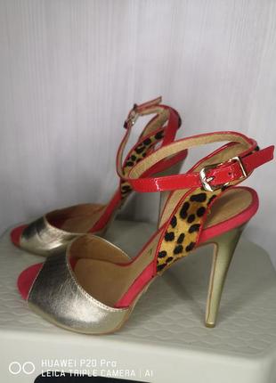 Ravel кожаные босоножки р. 36 (23 см)