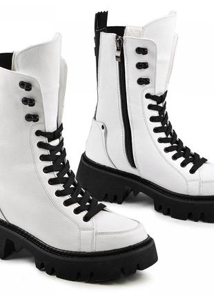 Розмір 40 - устілка 26 сантиметрів зимові жіночі шкіряні чоботи на хутрі, на платформі, білі