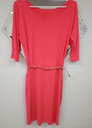 Яркое платье оджи