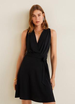 Очень красивое чёрное платье✨