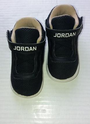 Кроссовки nike jordan р.23,53 фото